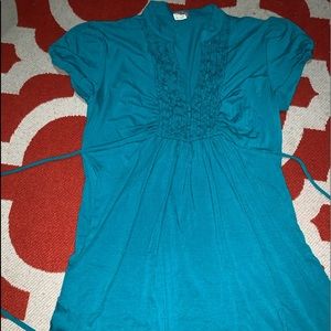 Blue maternity tie shirt